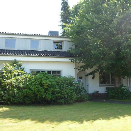 Eggers - Gemuetliche Ferienwohnung Im Erdgeschoss Wallsbull 外观 照片